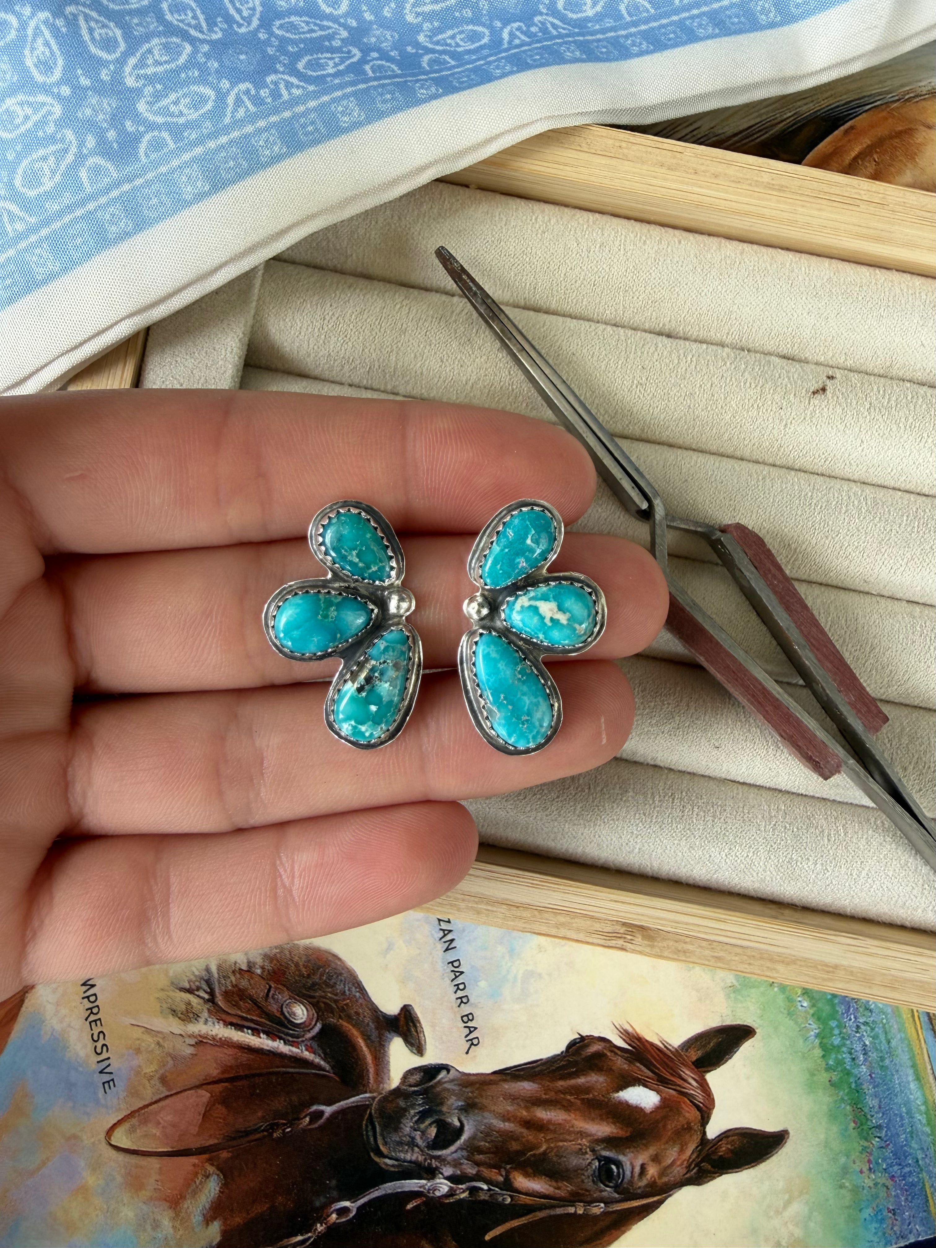 White Water flower studs