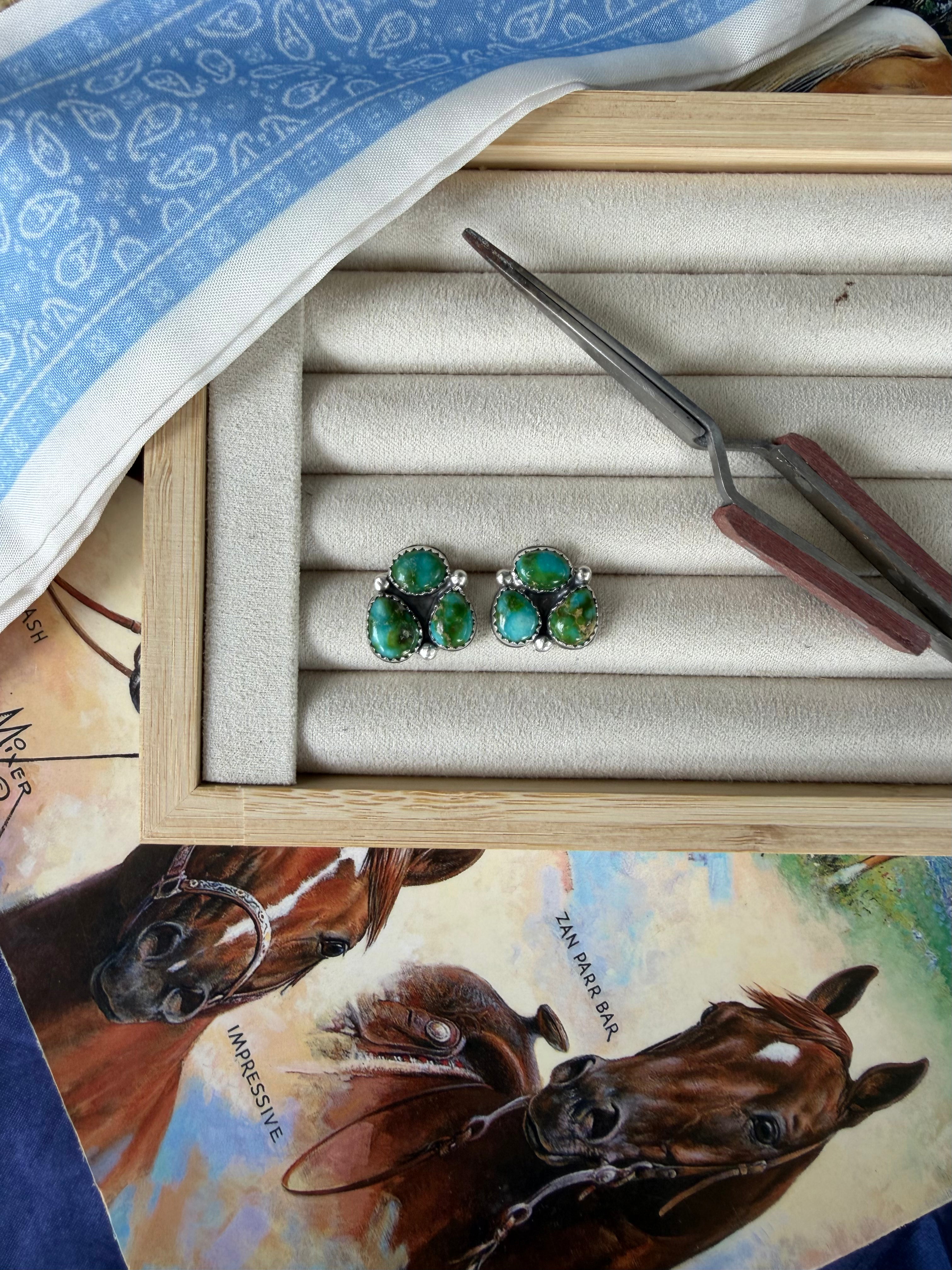 Sonoran Mountain cluster studs