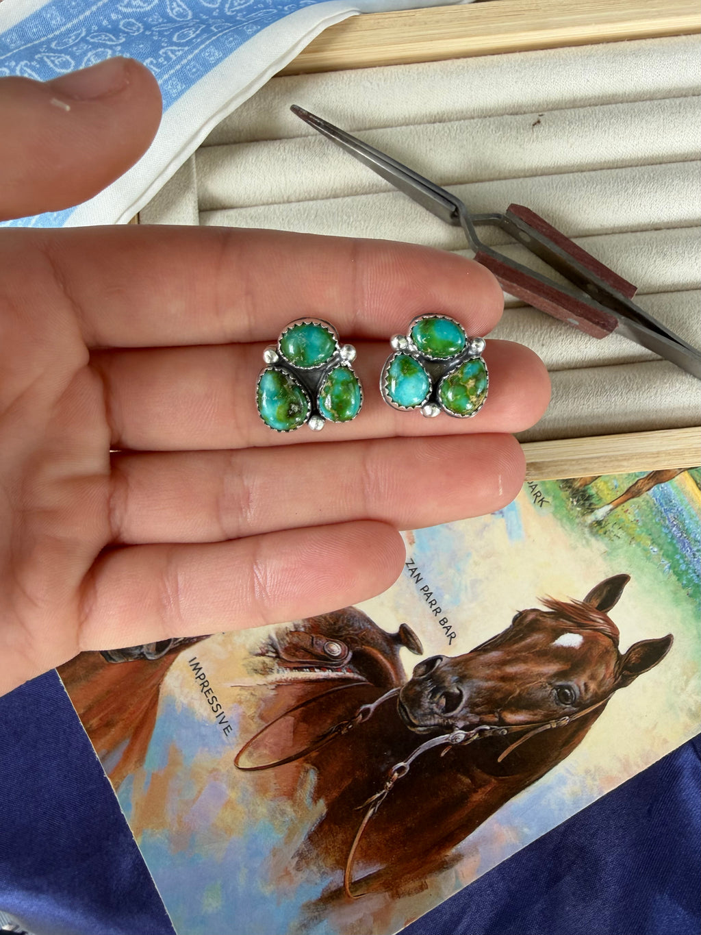 Sonoran Mountain cluster studs